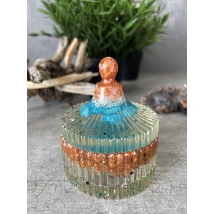 Ékszertartó doboz epoxy gyantából